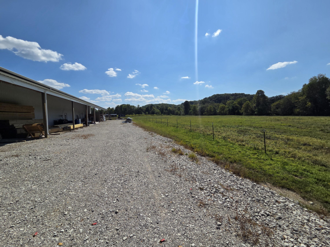 Listing Image 59