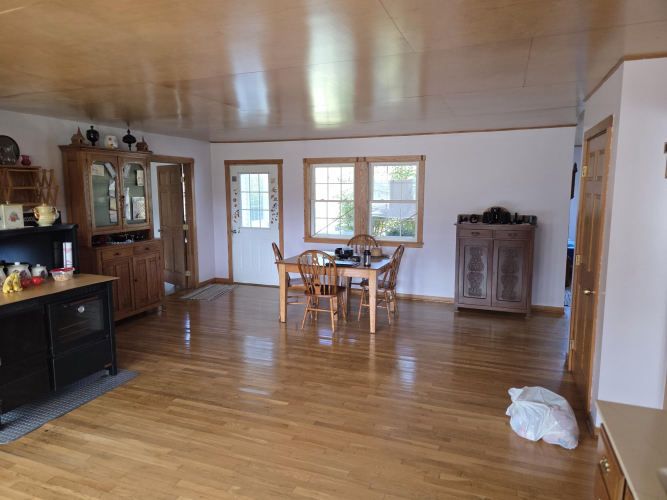Listing Image 66