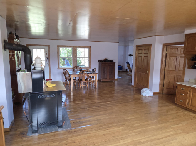 Listing Image 67
