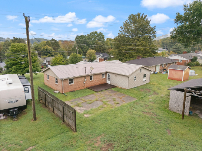 Listing Image 71