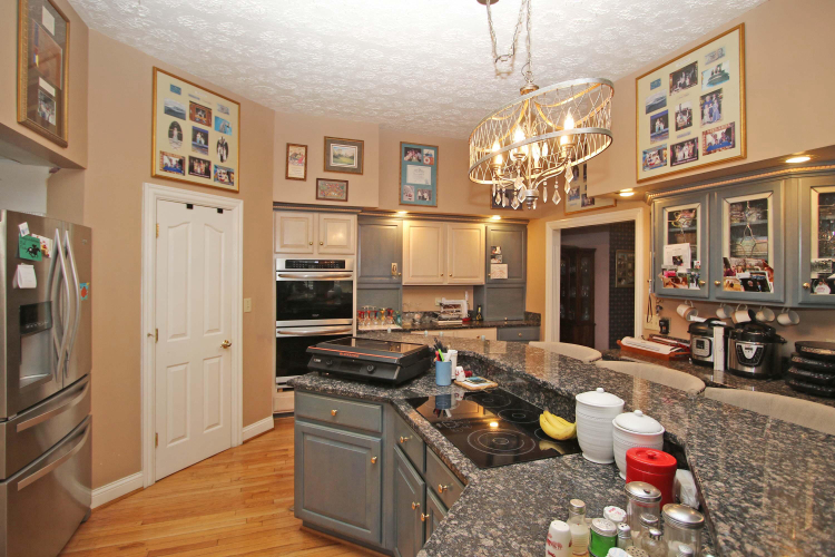 Listing Image 20