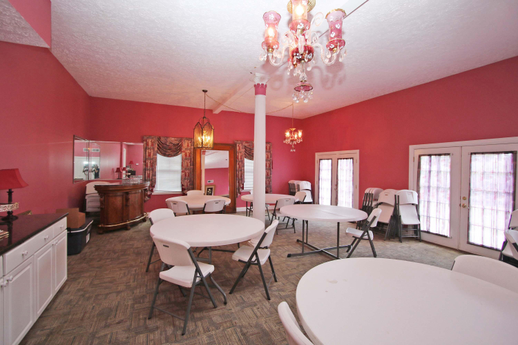 Listing Image 21