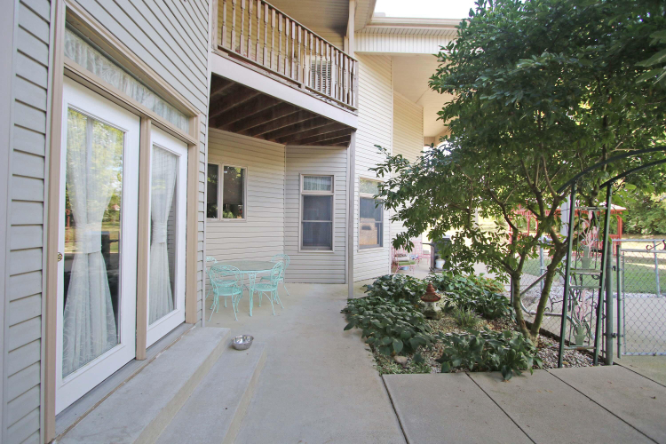 Listing Image 50