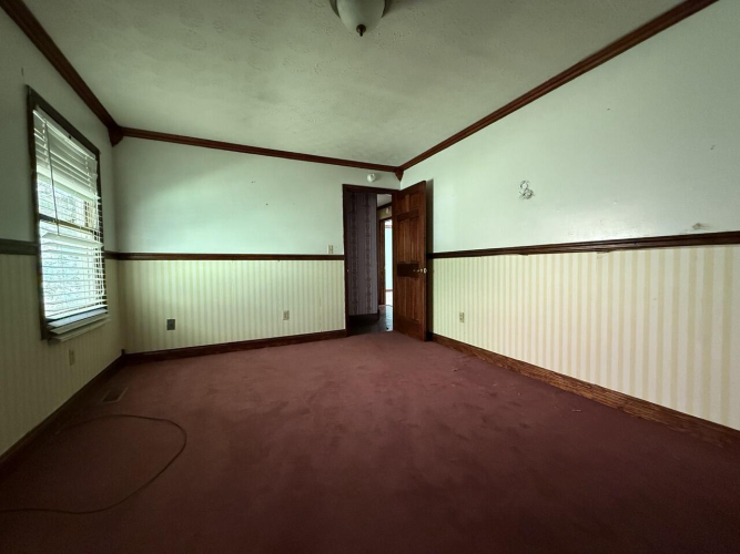 Listing Image 36