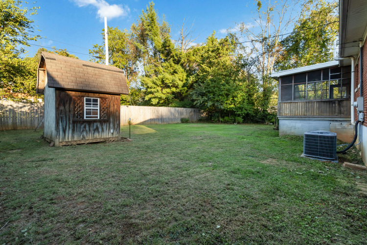 Listing Image 37