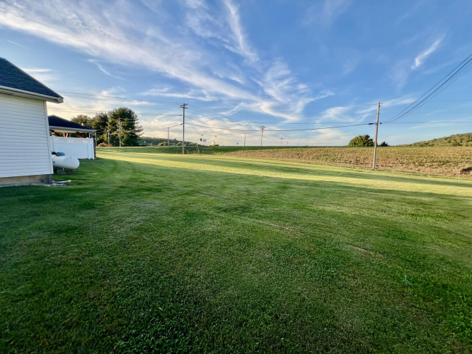 Listing Image 17