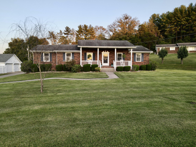 Listing Image 5