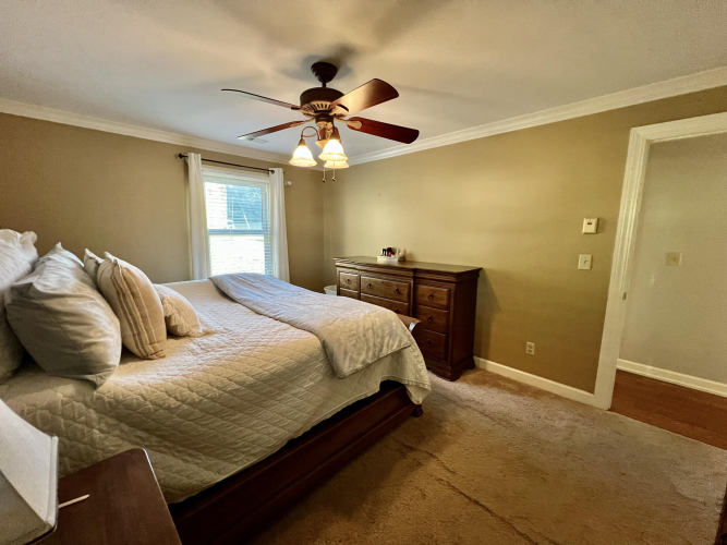 Listing Image 56