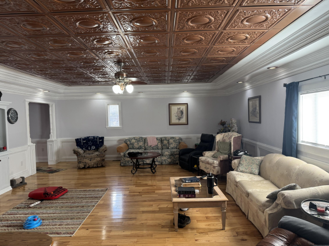 Listing Image 15