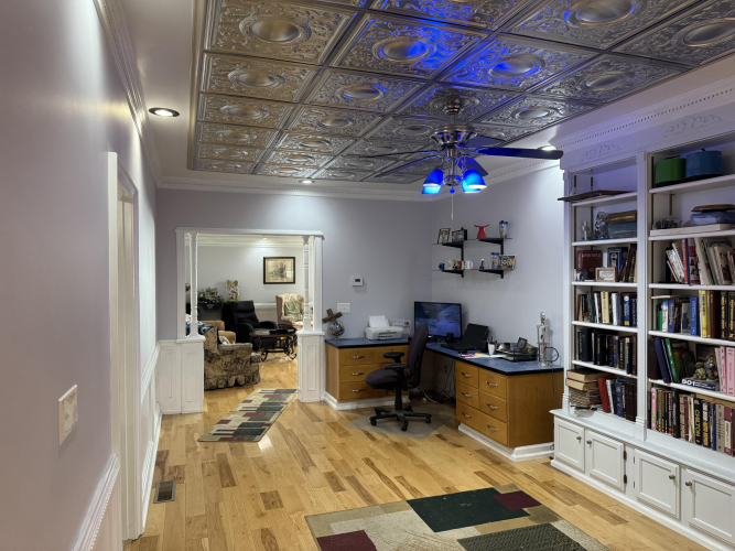 Listing Image 17