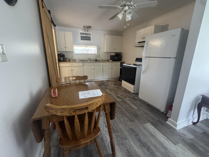Listing Image 51