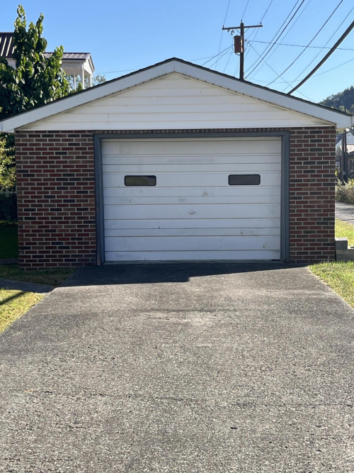 Listing Image 27