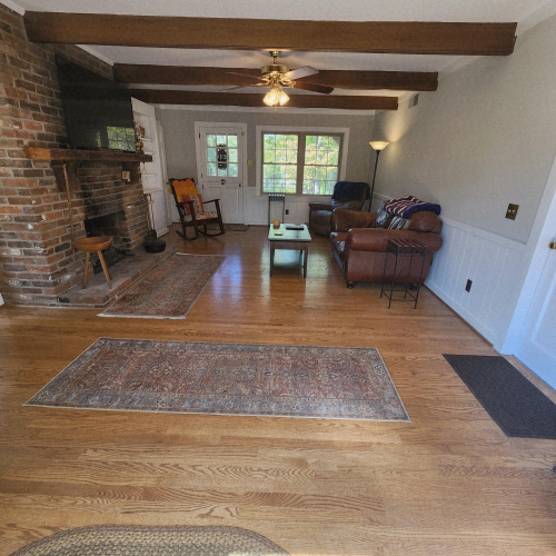 Listing Image 17
