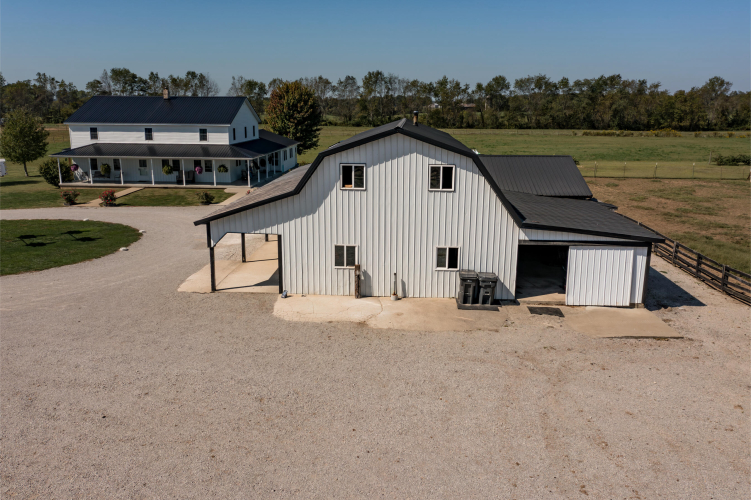 Listing Image 36