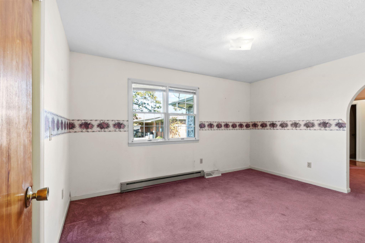 Listing Image 28