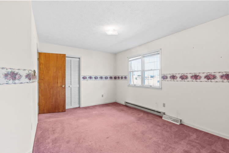 Listing Image 30