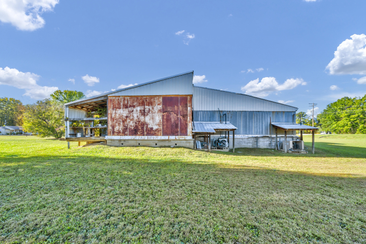 Listing Image 10