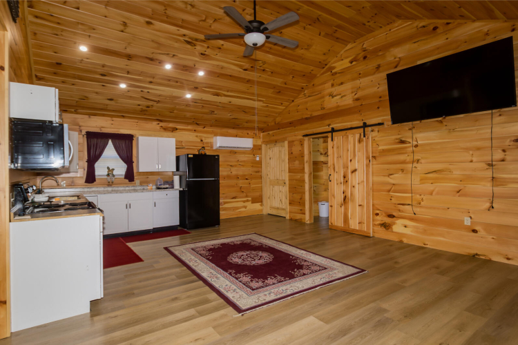 Listing Image 6