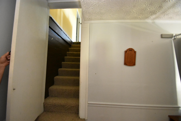 Listing Image 17