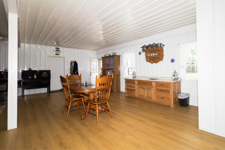 Listing Image 45