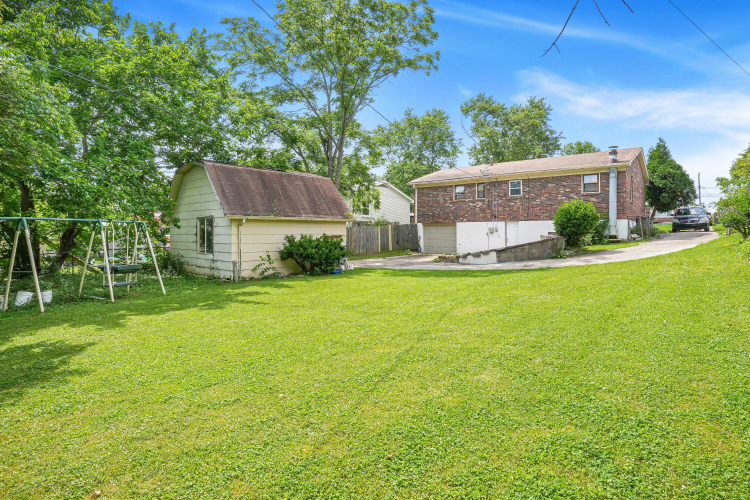 Listing Image 19