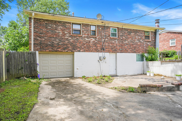 Listing Image 22