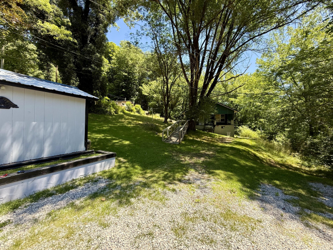 Listing Image 23