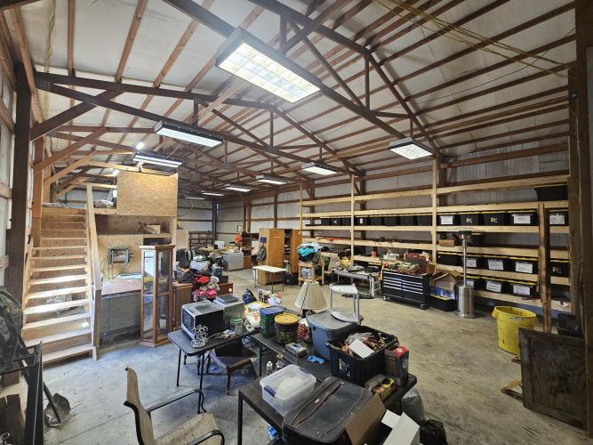 Listing Image 10