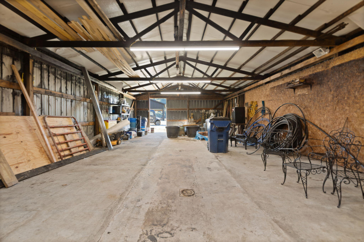 Listing Image 37