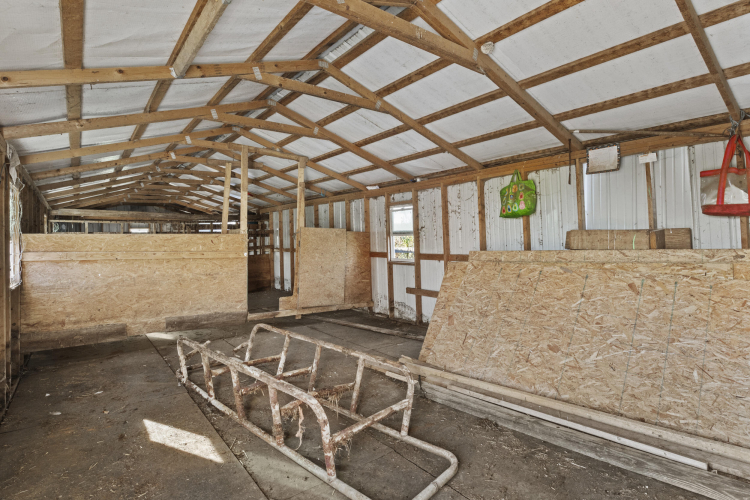 Listing Image 39