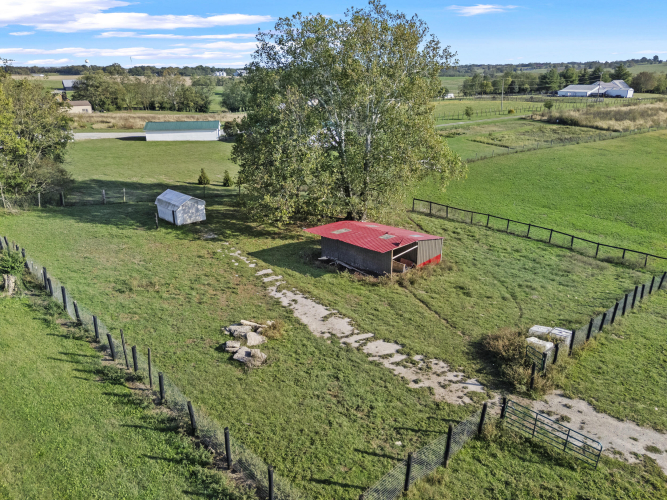 Listing Image 43