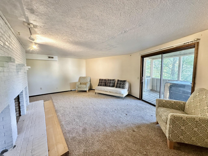 Listing Image 51