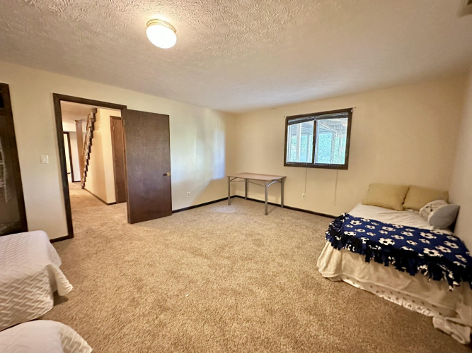 Listing Image 56