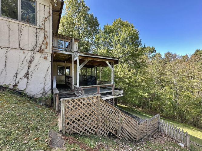 Listing Image 73