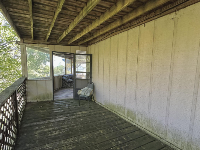 Listing Image 79