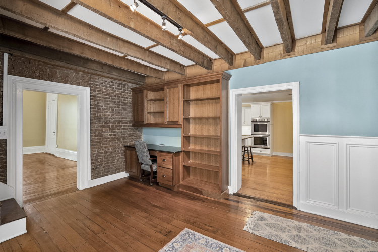 Listing Image 35