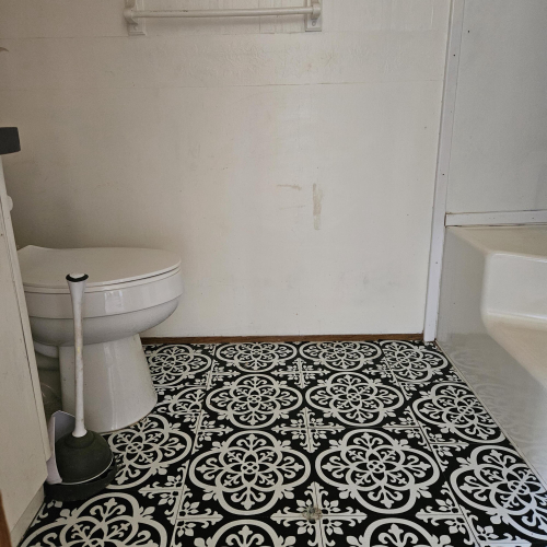 Listing Image 18