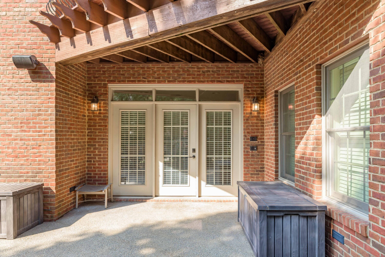 Listing Image 110