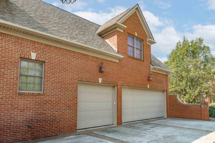 Listing Image 117