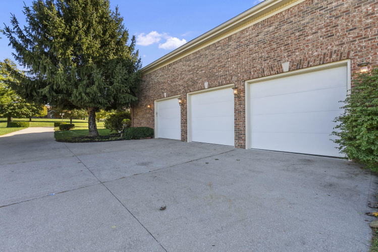 Listing Image 69