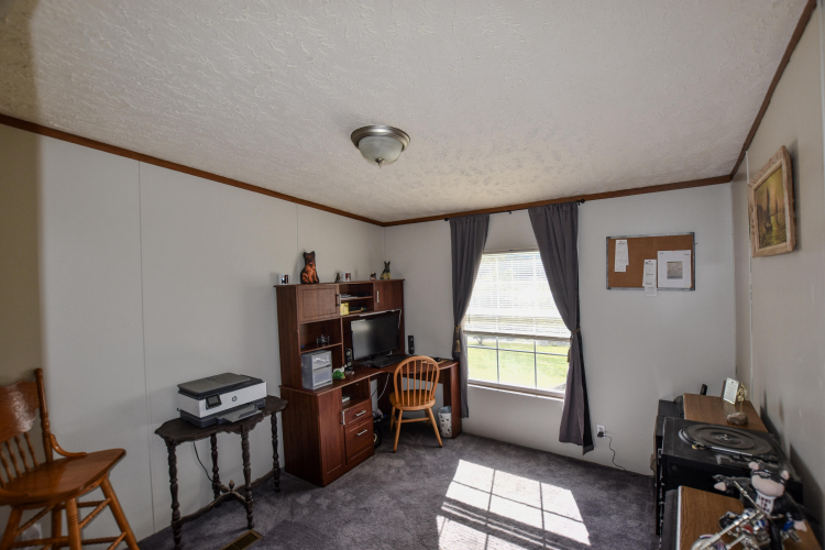 Listing Image 33