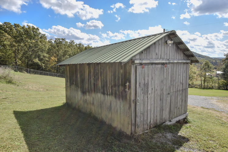 Listing Image 50
