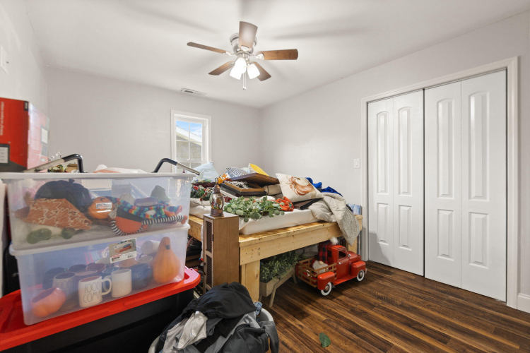 Listing Image 35
