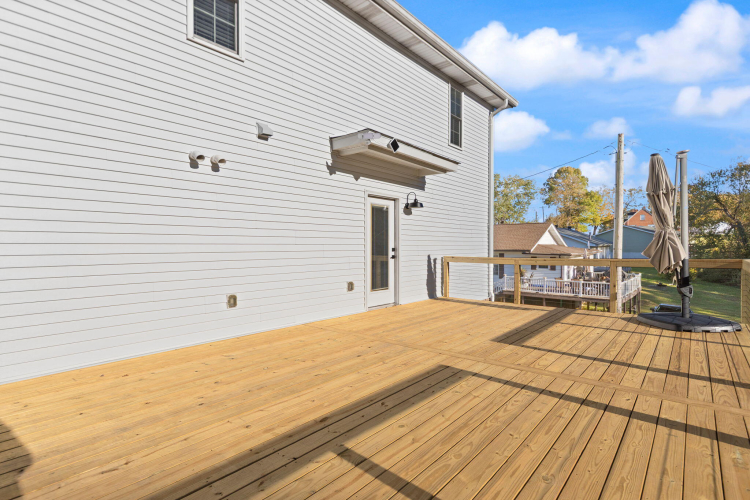 Listing Image 43