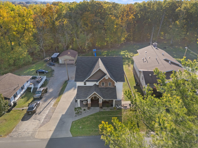 Listing Image 64