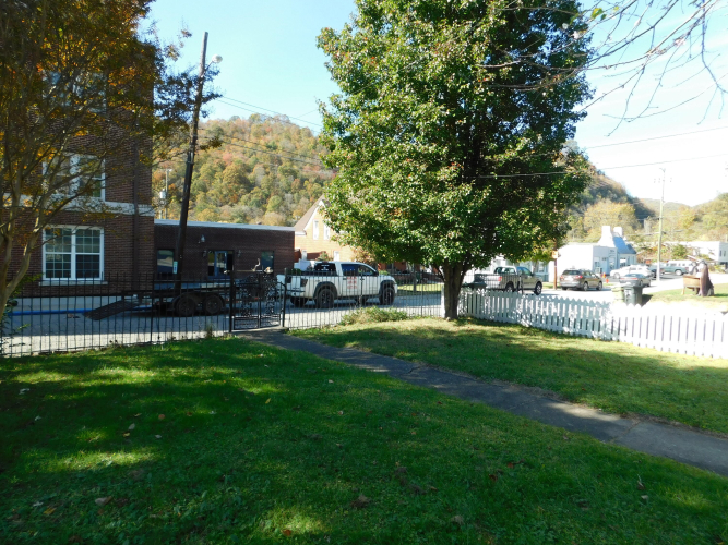 Listing Image 83