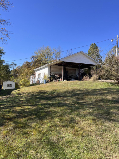 Listing Image 18