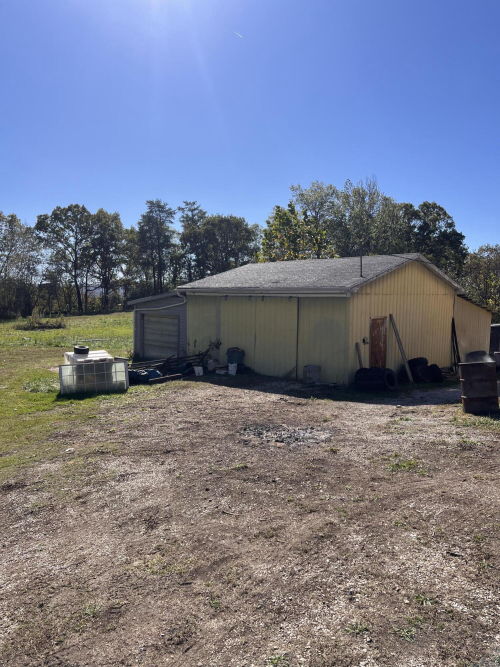 Listing Image 22