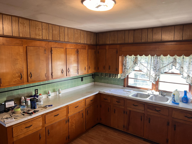 Listing Image 4