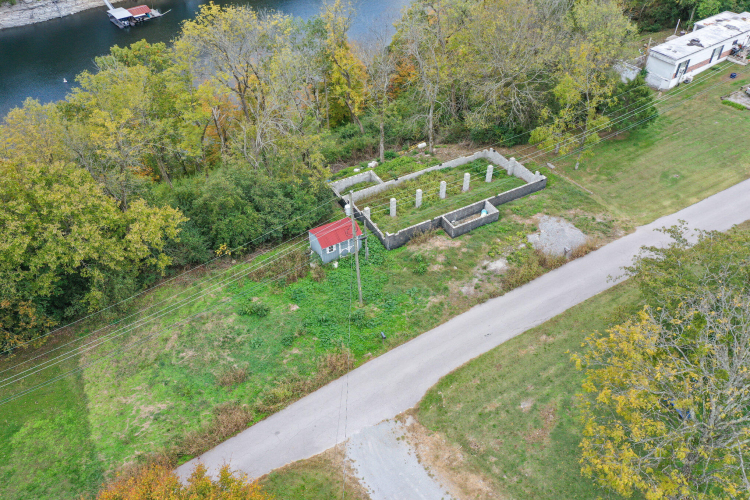 Listing Image 14